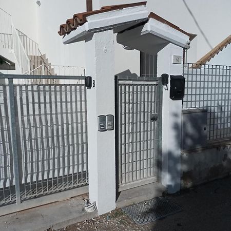 Bouganville A Apartament B&B Civitanova Marche Exterior photo