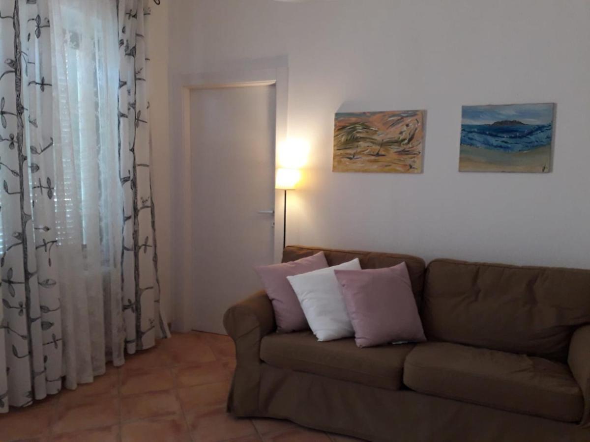 Bouganville A Apartament B&B Civitanova Marche Exterior photo