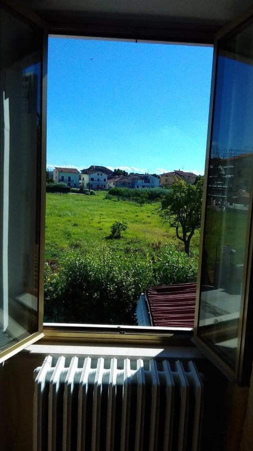 Bouganville A Apartament B&B Civitanova Marche Exterior photo
